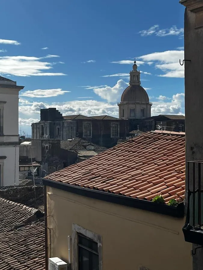 Alloggio in famiglia Dimora Sicula Guest House Aeroporto di Catania Fontana Rossa