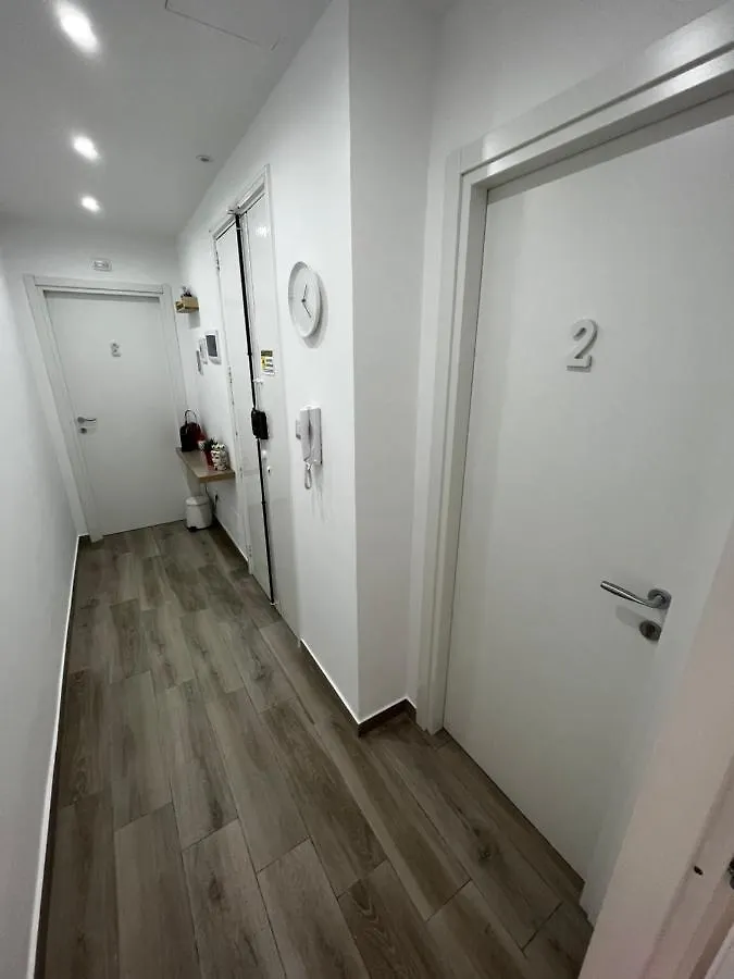 Dimora Sicula Guest House Aeroporto di Catania Fontana Rossa Alloggio in famiglia